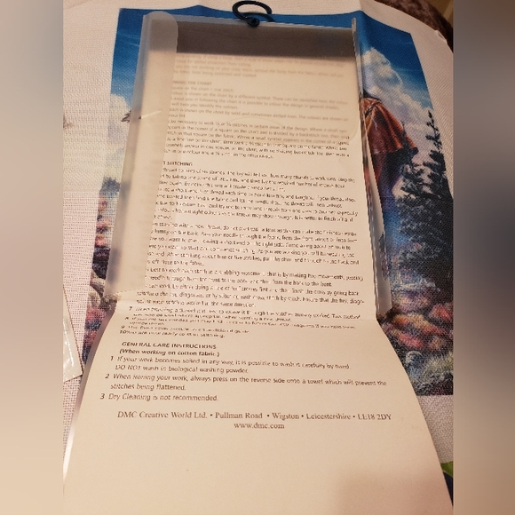 Indian, PRINTED FABRIC COUNTED CROSS STITCH KIT "Autumb Leaves" - Picture 7 of 12